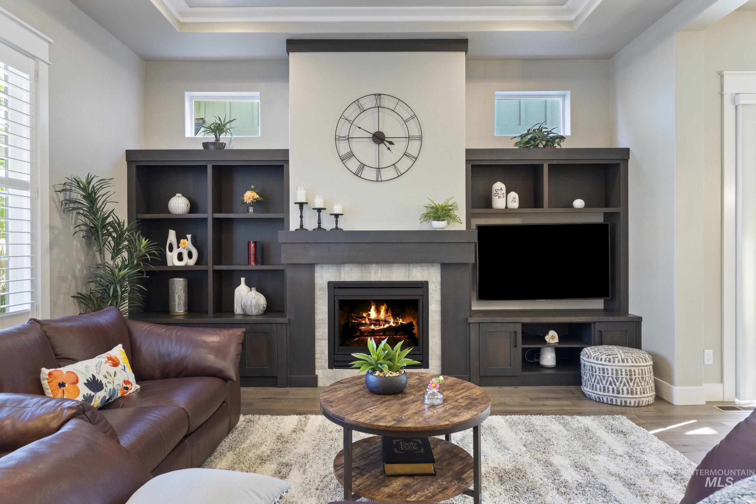 6235 N Bernacchi Lane