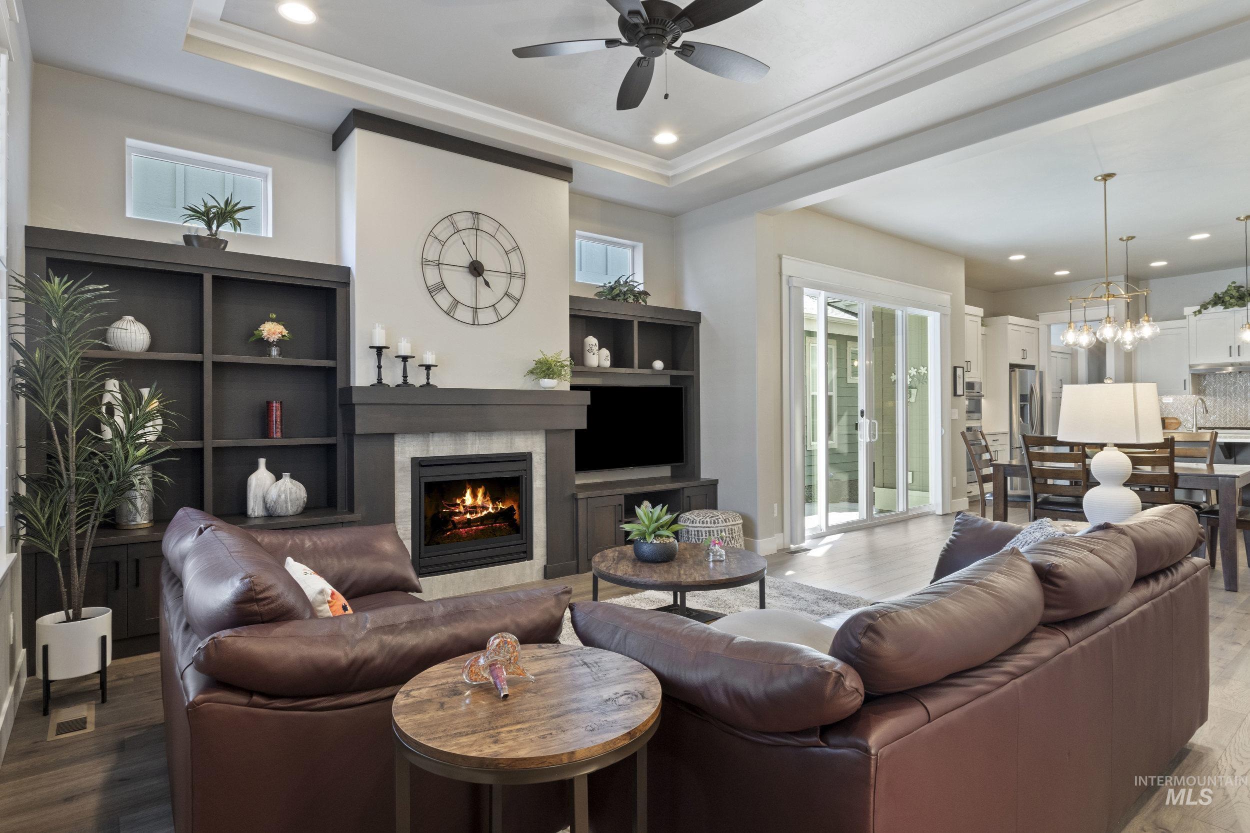 6235 N Bernacchi Lane