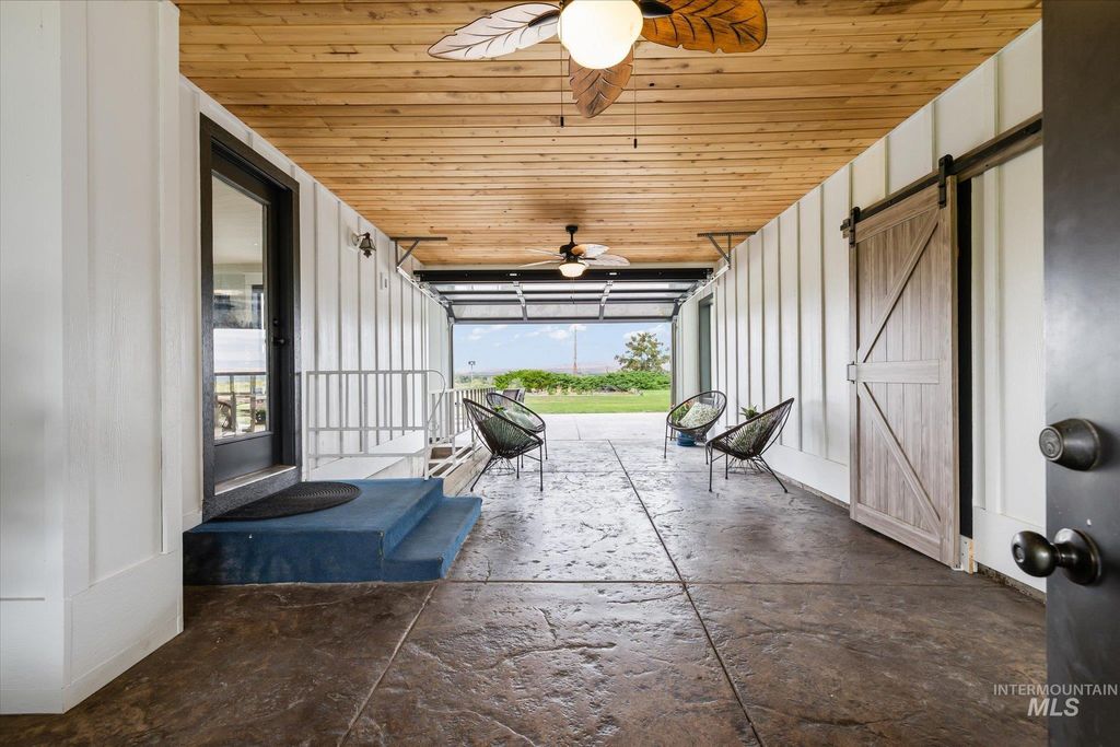 Photo of 12170 Chinden Ridge, Boise, ID 83714 (MLS # 98977623)