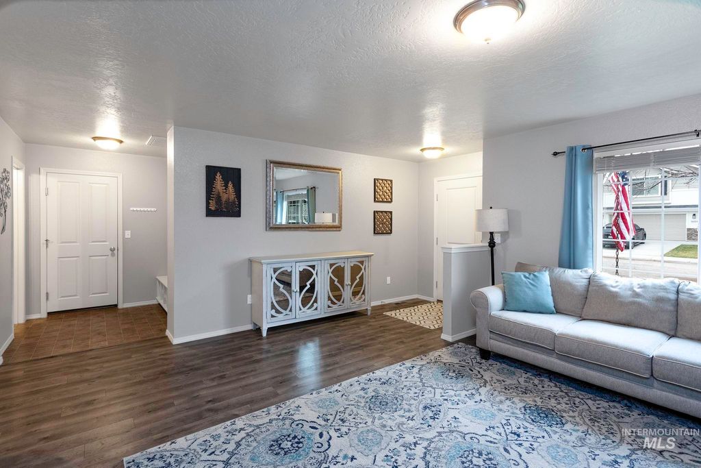 Photo of 5660 S Moon Land, Boise, ID 83709 (MLS # 98970915)