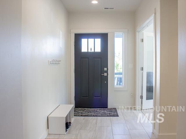 2718 Whispering Pine Dr