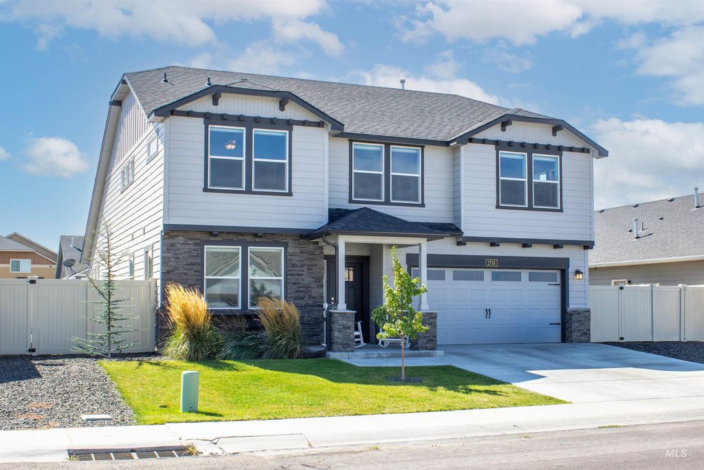 Photo of 2718 Whispering Pine Dr, Twin Falls, ID 83301 (MLS # 98961406)