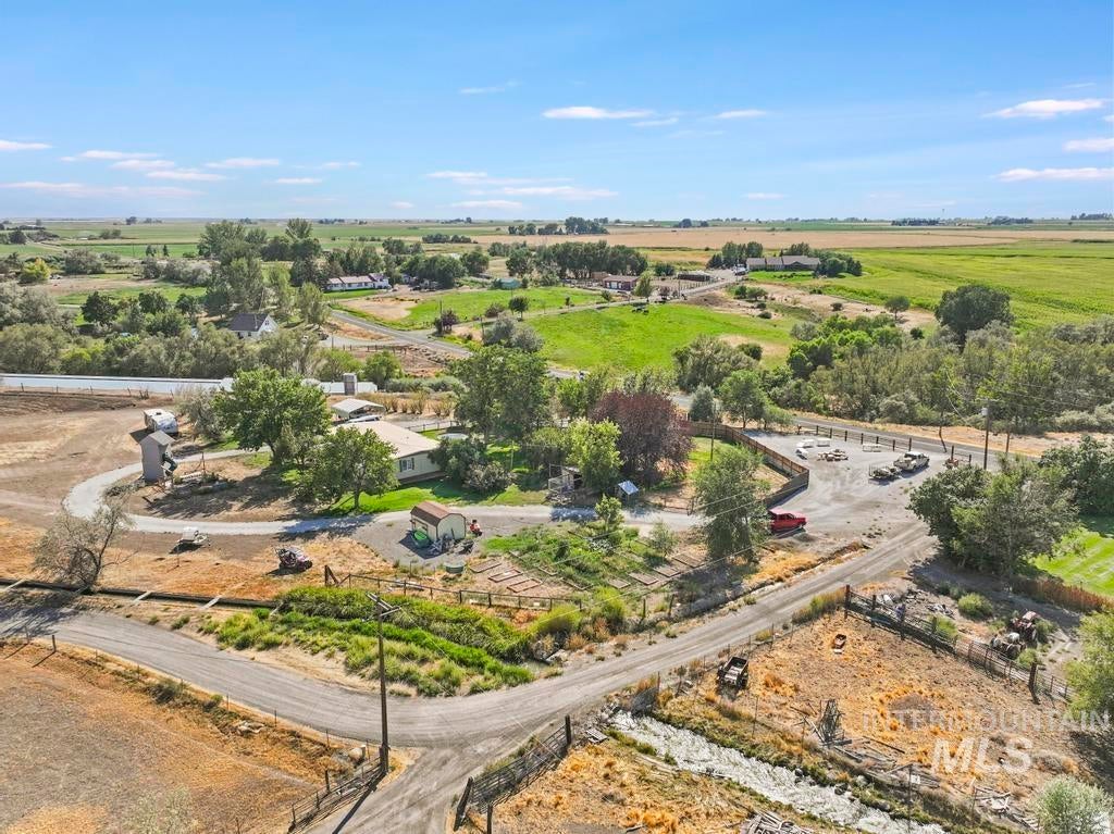 Photo of 3762 N 2200 E, Filer, ID 83328 (MLS # 98999011)