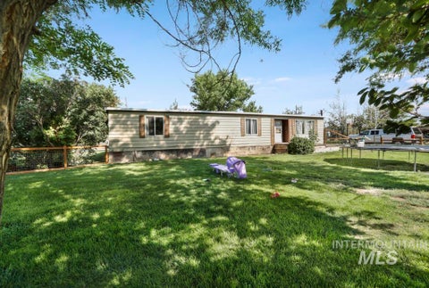 Photo of 3762 N 2200 E, Filer, ID 83328 (MLS # 98999011)