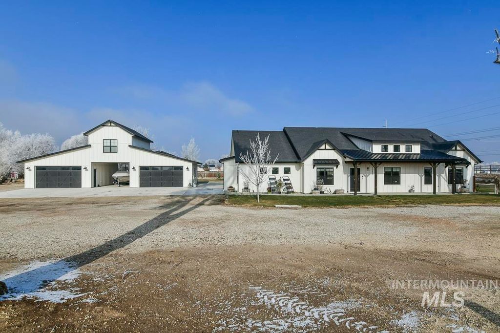 Photo of 1251 Swan Falls Rd, Kuna, ID 83634 (MLS # 98975254)