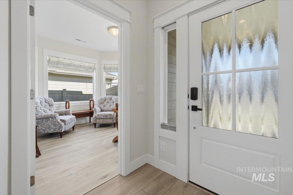 Photo of 2424 W Herron Ridge Ct, Nampa, ID 83686 (MLS # 98981722)