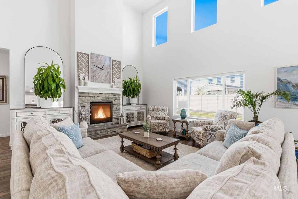 Photo of 3425 N Anselmo Way, Star, ID 83669 (MLS # 98983011)