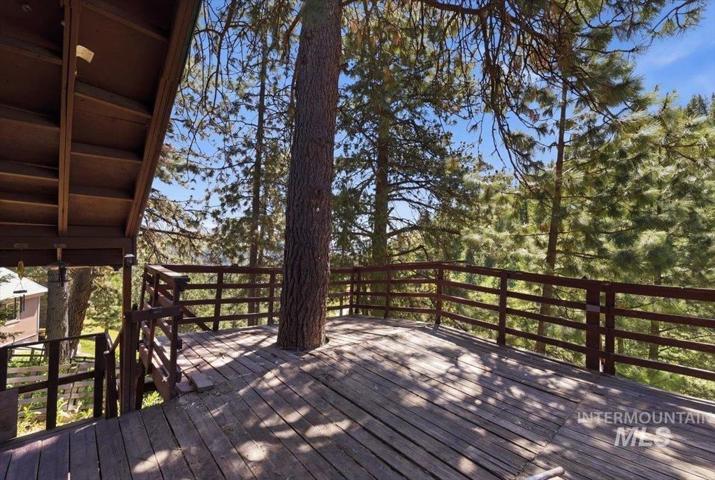 Photo of 229 Tollgate Rd, Boise, ID 83716 (MLS # 98987063)