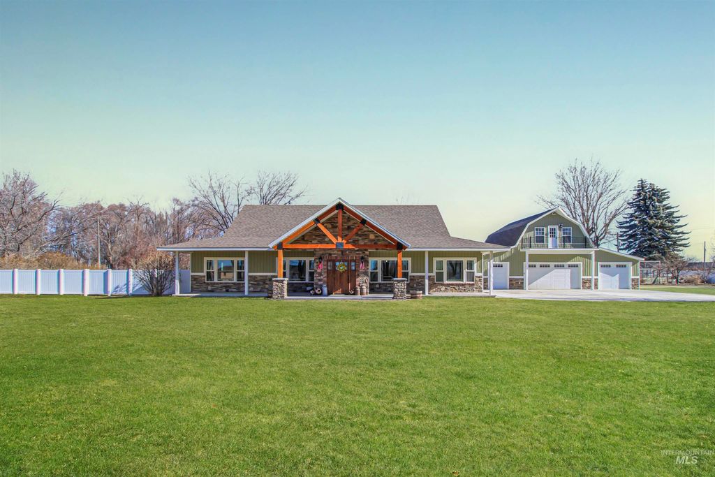 Photo of 781 N 1150 E, Jackson, ID 83350 (MLS # 98975014)