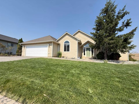 Photo of 2712 Itani Drive, Moscow, ID 83843 (MLS # 98996358)