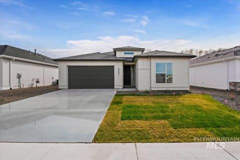 Photo of 870 S Contusion Ave, Nampa, ID 83687 (MLS # 98972716)