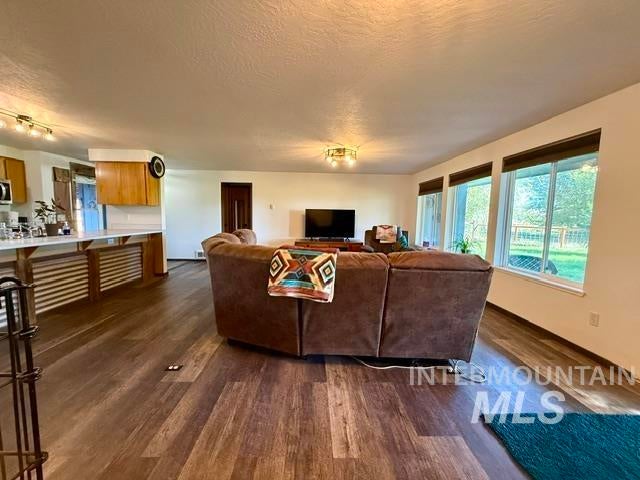 Photo of 11230 N River Road, Payette, ID 83661 (MLS # 99000101)