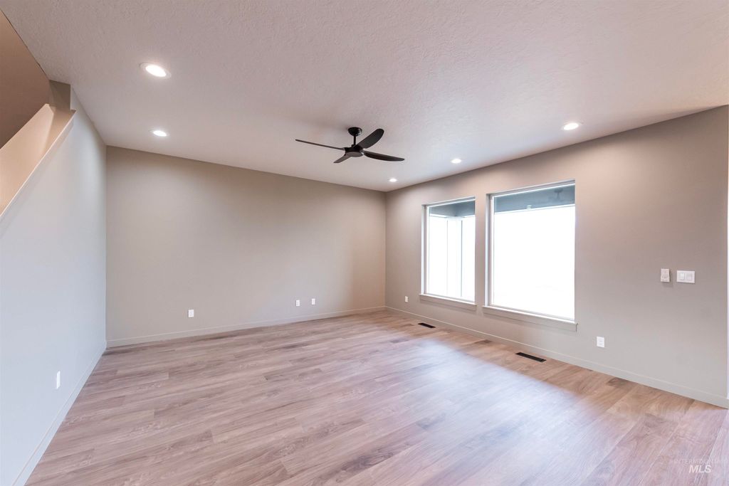 Photo of 360 S Bumper Way, Boise, ID 83716 (MLS # 98971272)