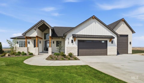 Photo of 27181 Iron Horse Dr, Caldwell, ID 83607 (MLS # 98997673)