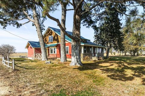 Photo of 22573 Travis Road, Wilder, ID 83676 (MLS # 98974016)