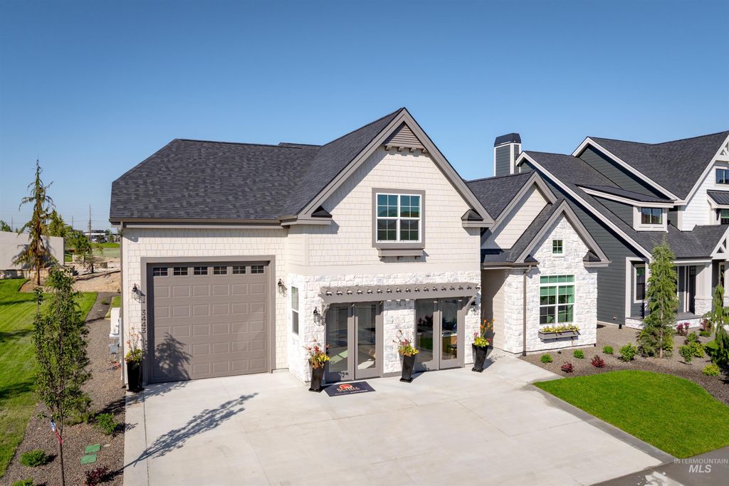 Photo of 3443 N Holly Oak Way, Eagle, ID 83616 (MLS # 98963493)