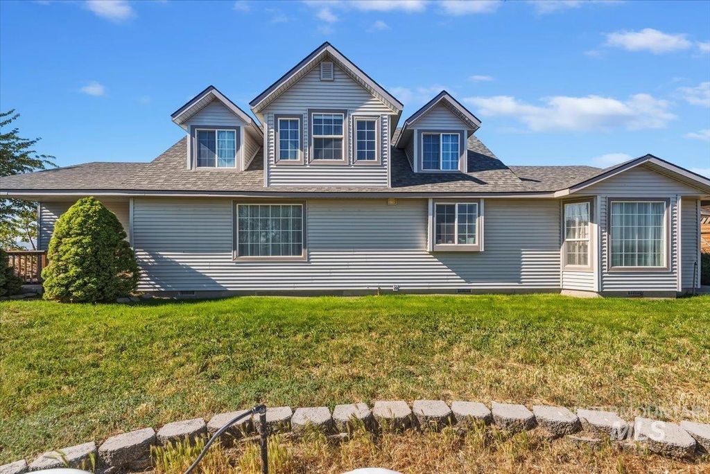 Photo of 2331 Gulley Road, Homedale, ID 83628 (MLS # 98987566)