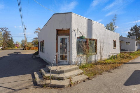 Photo of 802 N Garden ST, Boise, ID 83706 (MLS # 98988594)