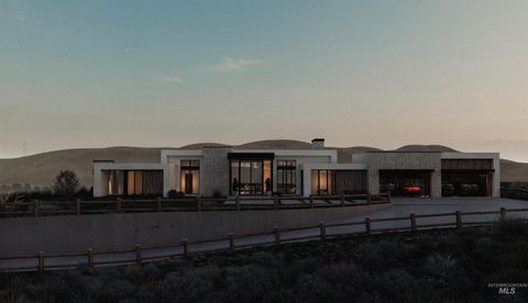 Photo of 8060 Stack Rock Dr, Boise, ID 83714 (MLS # 98975811)
