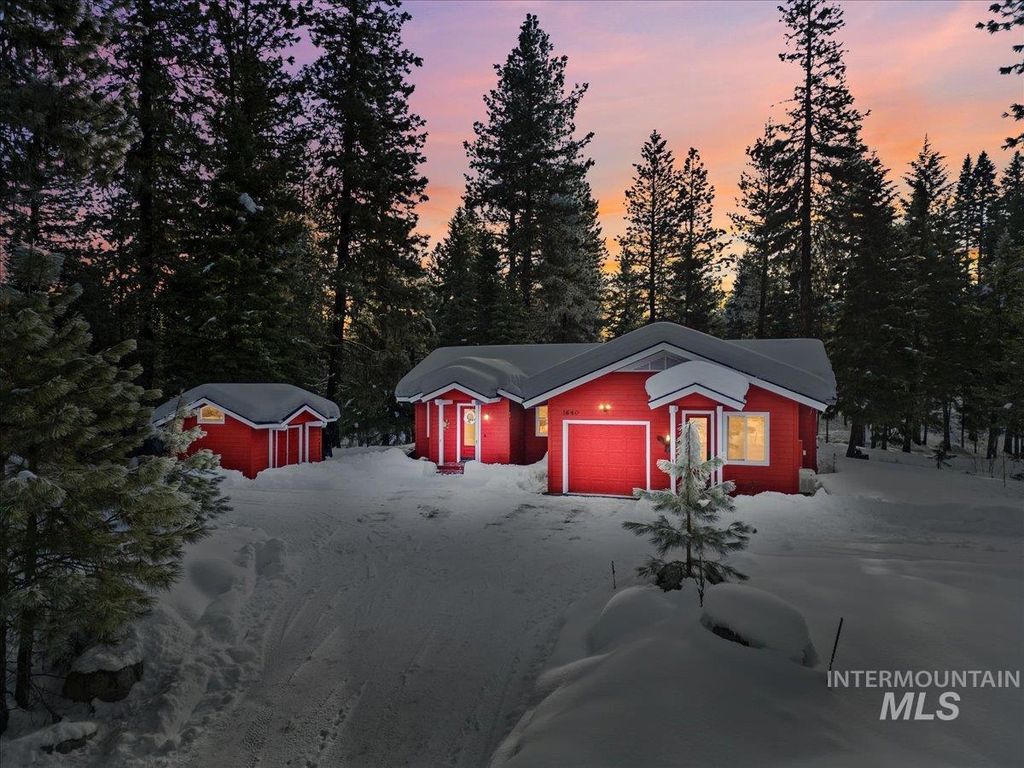 Photo of 1640 Forest Trails Drive, McCall, ID 83638 (MLS # 98962145)