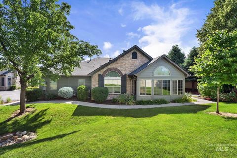 2870 N Cloverdale Boise ID 83713
