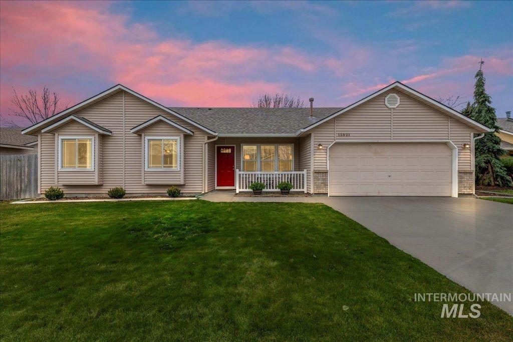 Photo of 12521 W Dalrymple Ct, Boise, ID 83709 (MLS # 98975680)