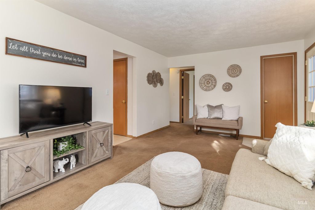 Photo of 2107 S Arcadia St, Boise, ID 83705 (MLS # 98973785)