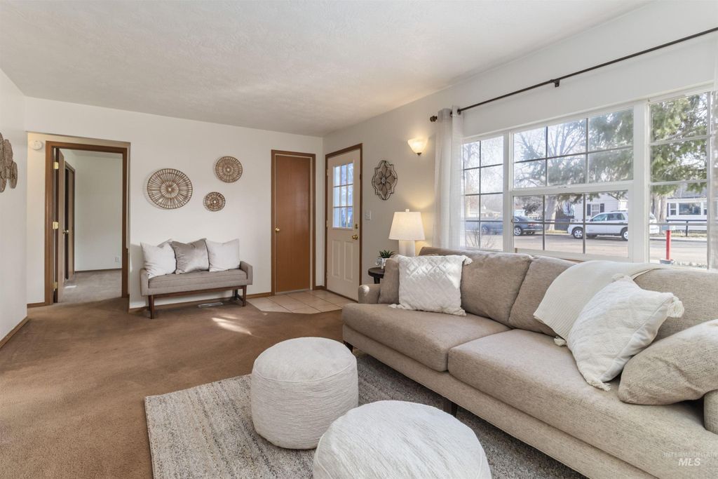 Photo of 2107 S Arcadia St, Boise, ID 83705 (MLS # 98973785)