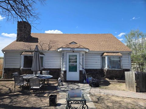 Photo of 260 Buena Vista St, Twin Falls, ID 83301 (MLS # 98983024)