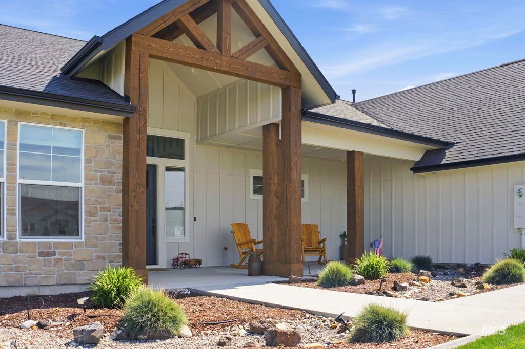 Photo of 3180 Grandview Lane, Emmett, ID 83617 (MLS # 98981232)