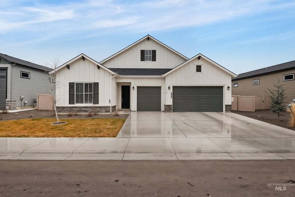Photo of 8807 E Snow Drop St, Nampa, ID 83687 (MLS # 98975167)