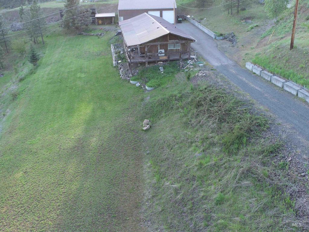 Photo of 187 Adams Grade, Kamiah, ID 83856 (MLS # 98944951)