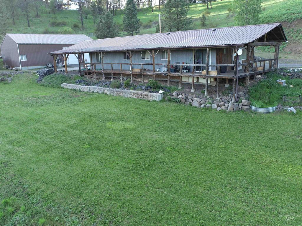 Photo of 187 Adams Grade, Kamiah, ID 83856 (MLS # 98944951)