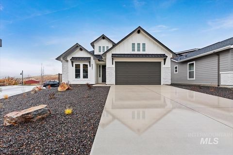 Photo of 6538 E Lucy Dr, Eagle, ID 83629 (MLS # 98969864)