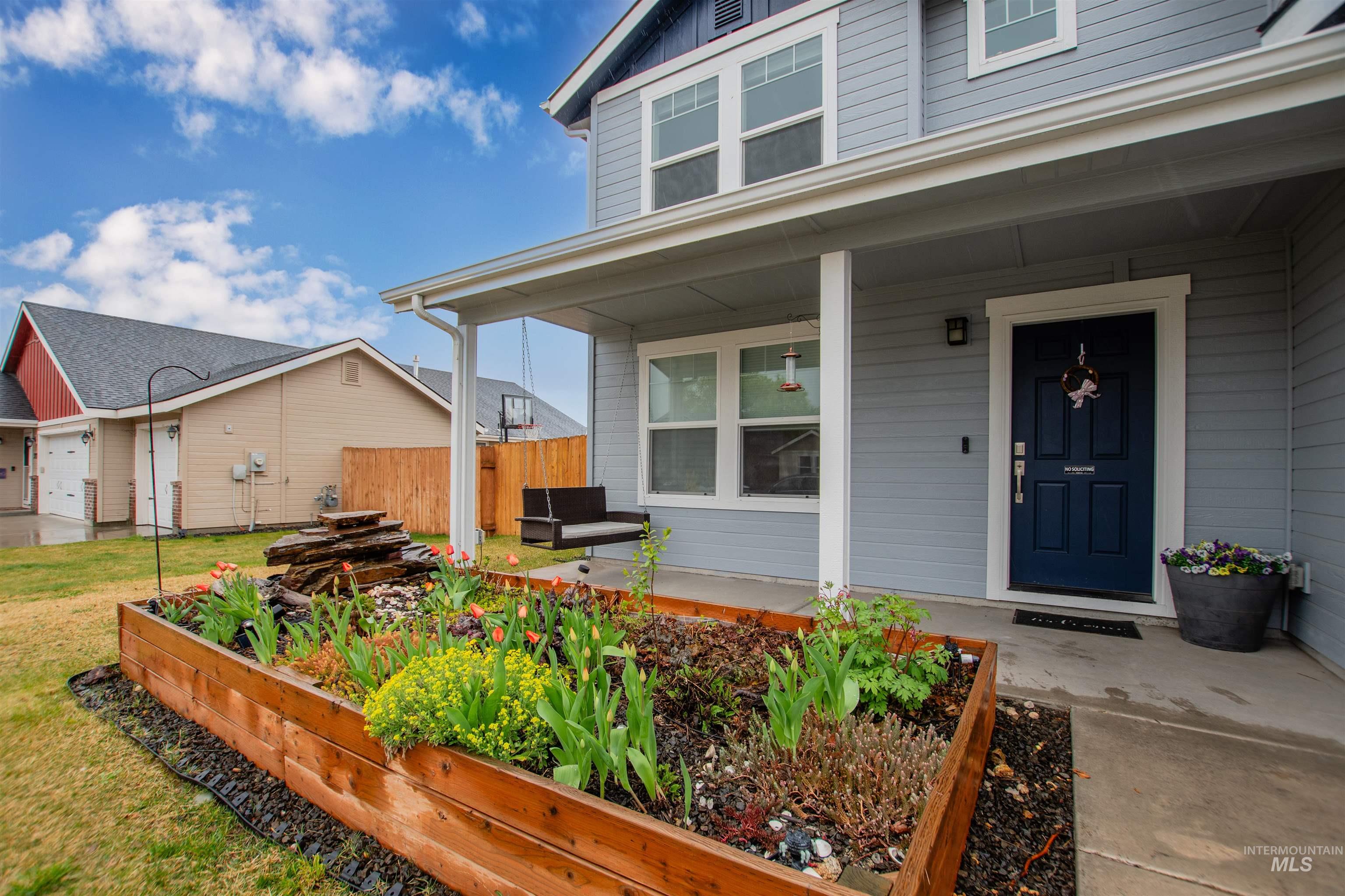 3711 E Holly Ridge Dr