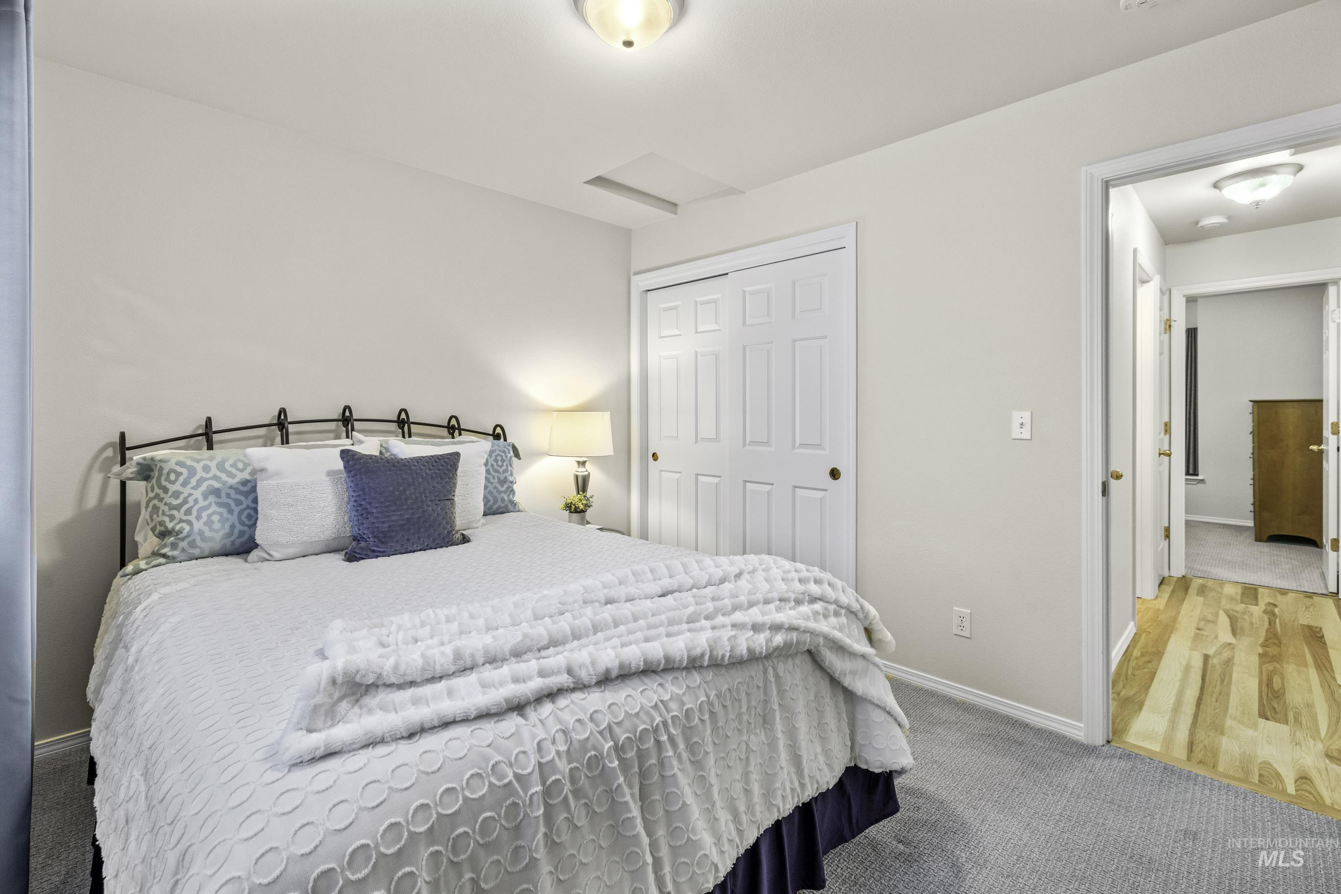 Meridian, Idaho 83646, United States, 3 Bedrooms Bedrooms, ,2 BathroomsBathrooms,Residential,Pending,58172