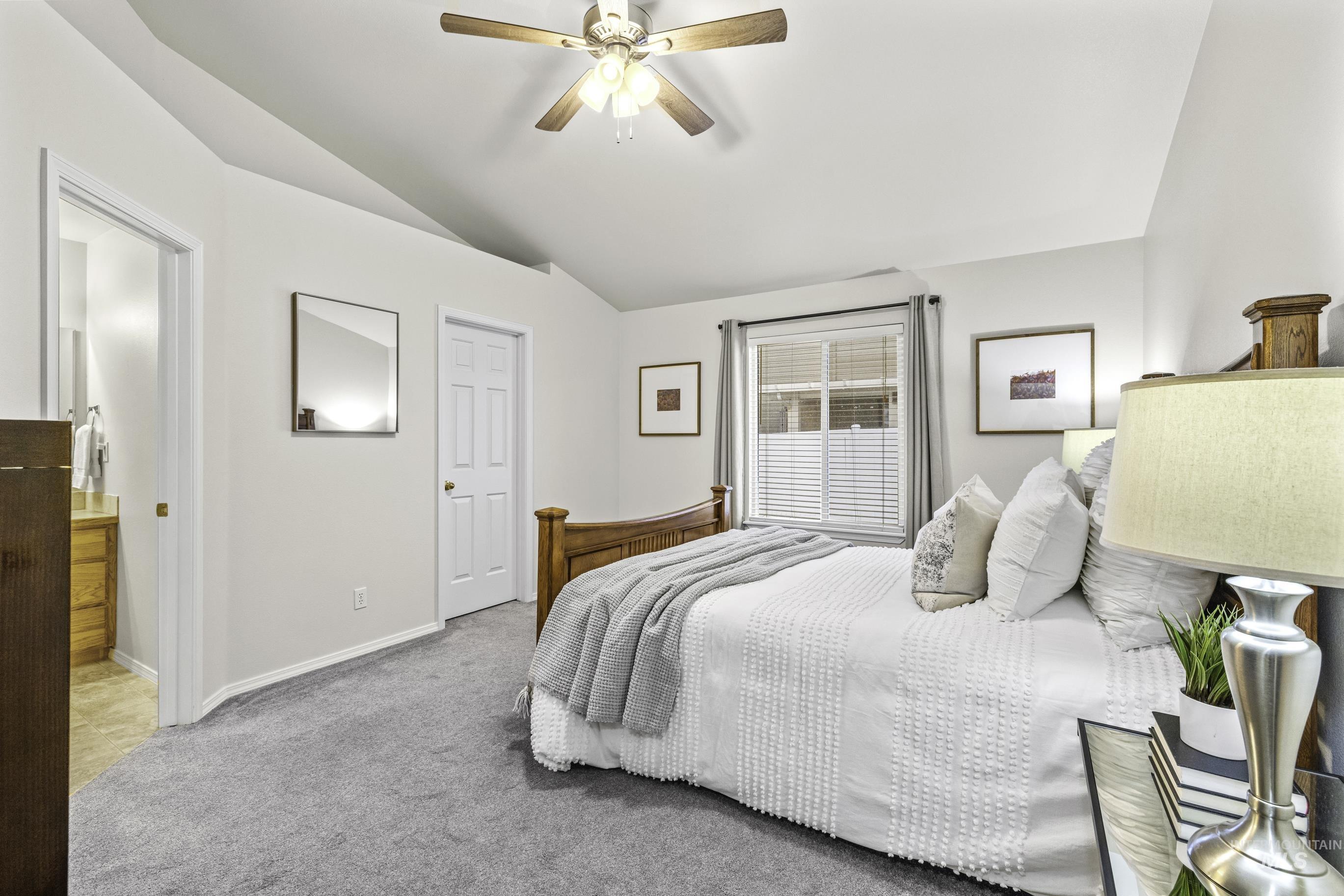 Meridian, Idaho 83646, United States, 3 Bedrooms Bedrooms, ,2 BathroomsBathrooms,Residential,Pending,58172