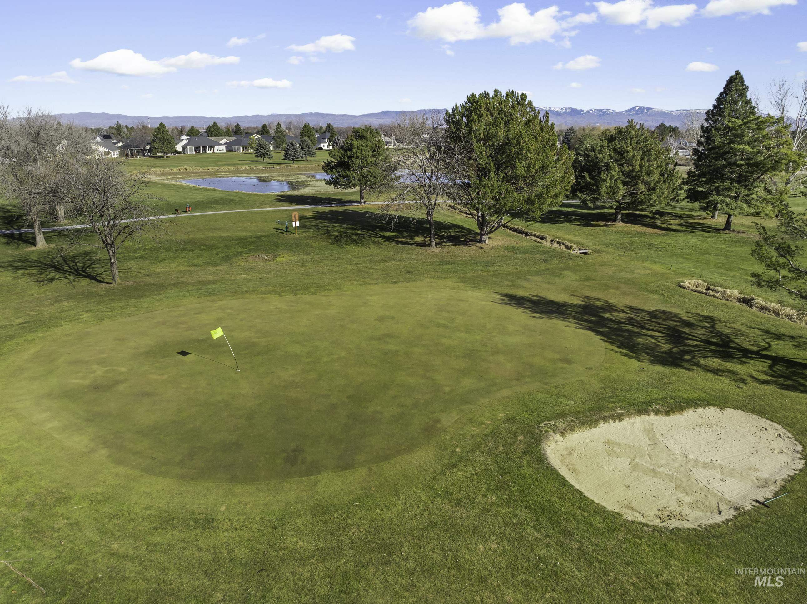 Meridian, Idaho 83646, United States, 3 Bedrooms Bedrooms, ,2 BathroomsBathrooms,Residential,Pending,58172