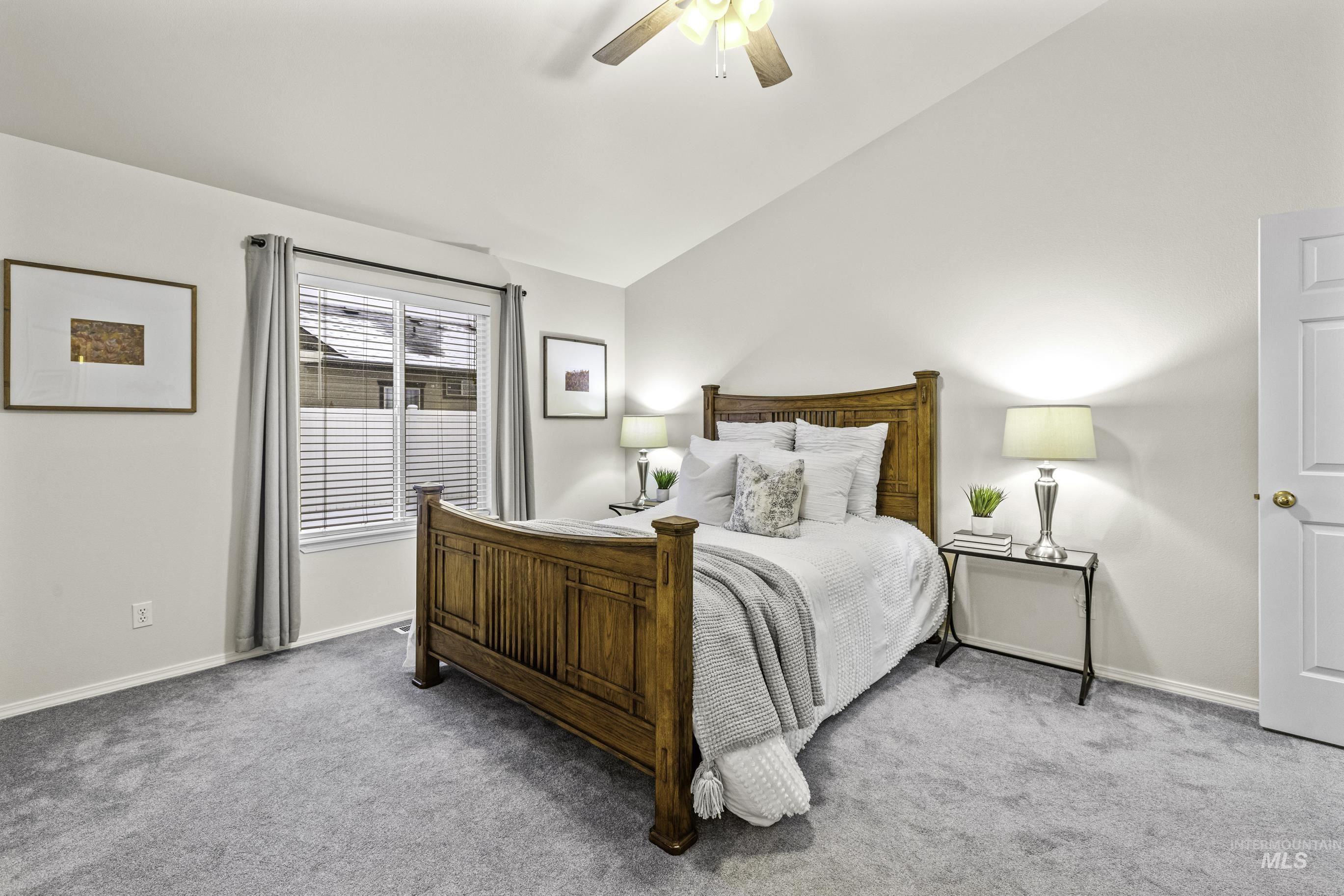 Meridian, Idaho 83646, United States, 3 Bedrooms Bedrooms, ,2 BathroomsBathrooms,Residential,Pending,58172