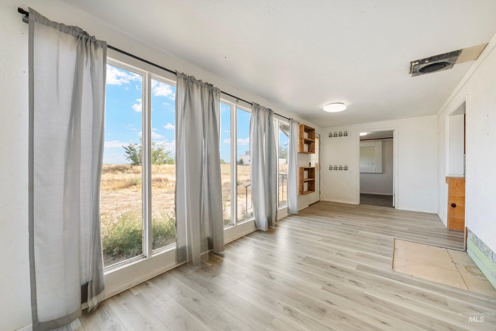 Photo of 1020 Locker Ave, Parma, ID 83660 (MLS # 98998962)
