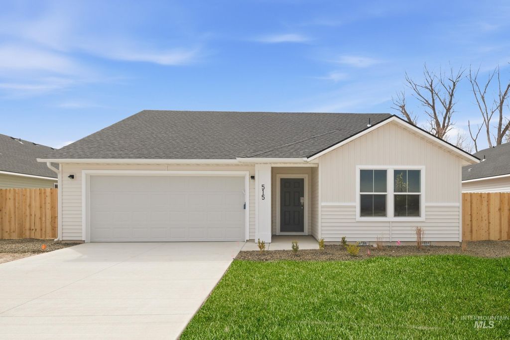 Photo of 515 Pine St, New Plymouth, ID 83655 (MLS # 98978063)