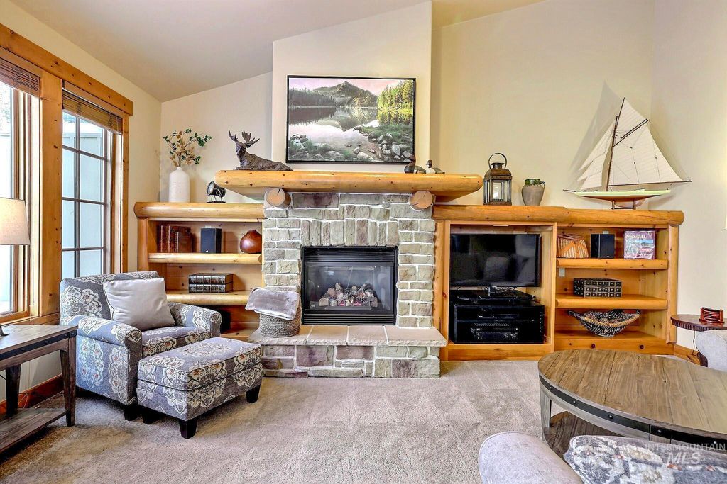 Photo of 1411 Hearthstone Court, McCall, ID 83638 (MLS # 98961806)