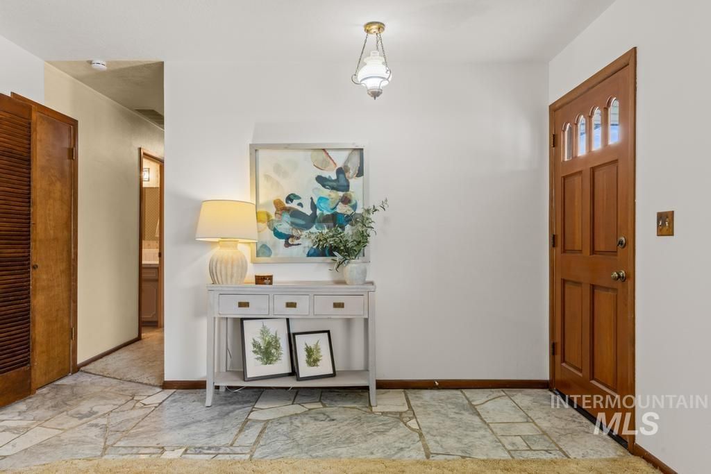 Photo of 7304 W Cedarwood Dr, Boise, ID 83709 (MLS # 98979621)