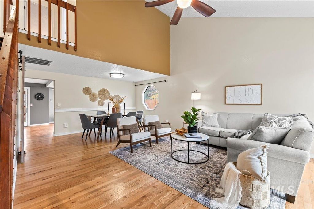 Photo of 2267 S White Pine Place, Boise, ID 83706 (MLS # 98968308)