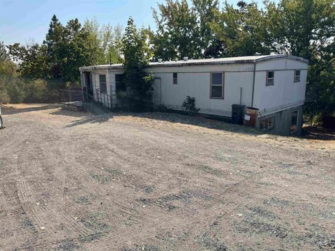 Photo of 1037 Schultz Rd, Moscow, ID 83843 (MLS # 98959852)