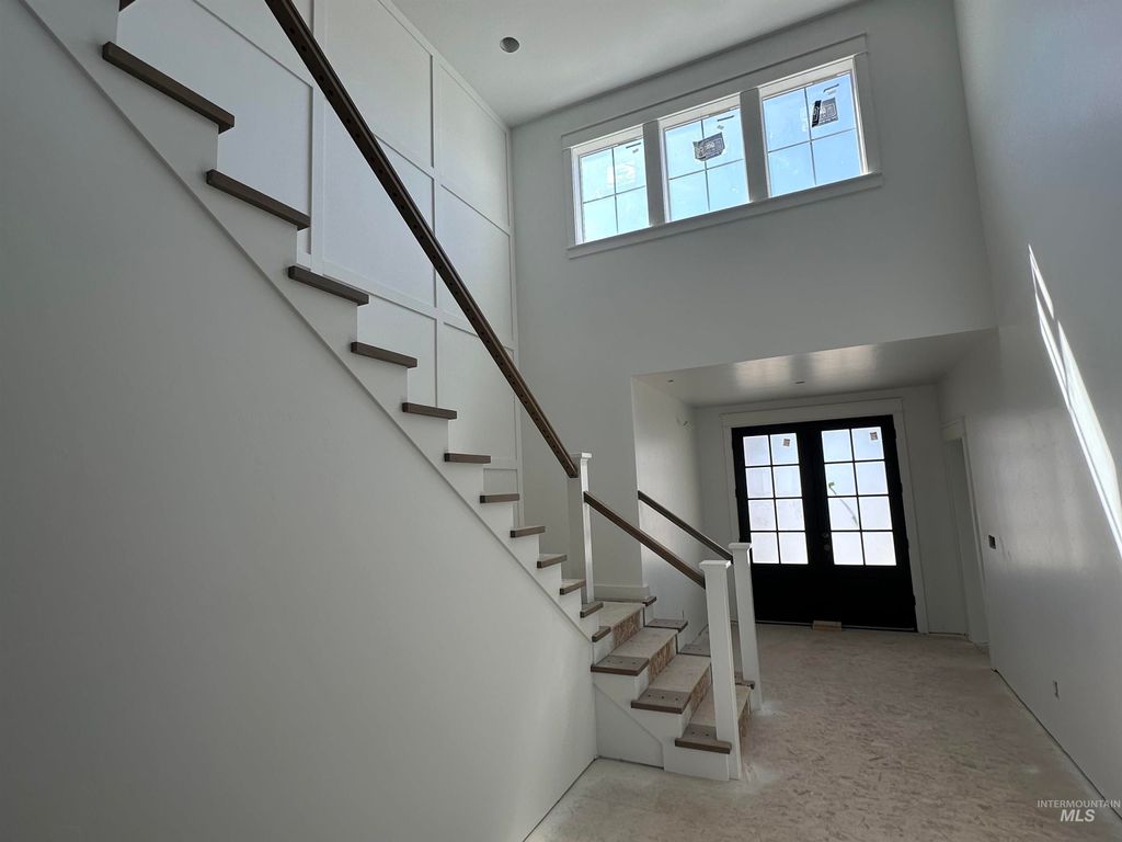 Photo of 3035 Lake View Ct, Twin Falls, ID 83301 (MLS # 98985197)