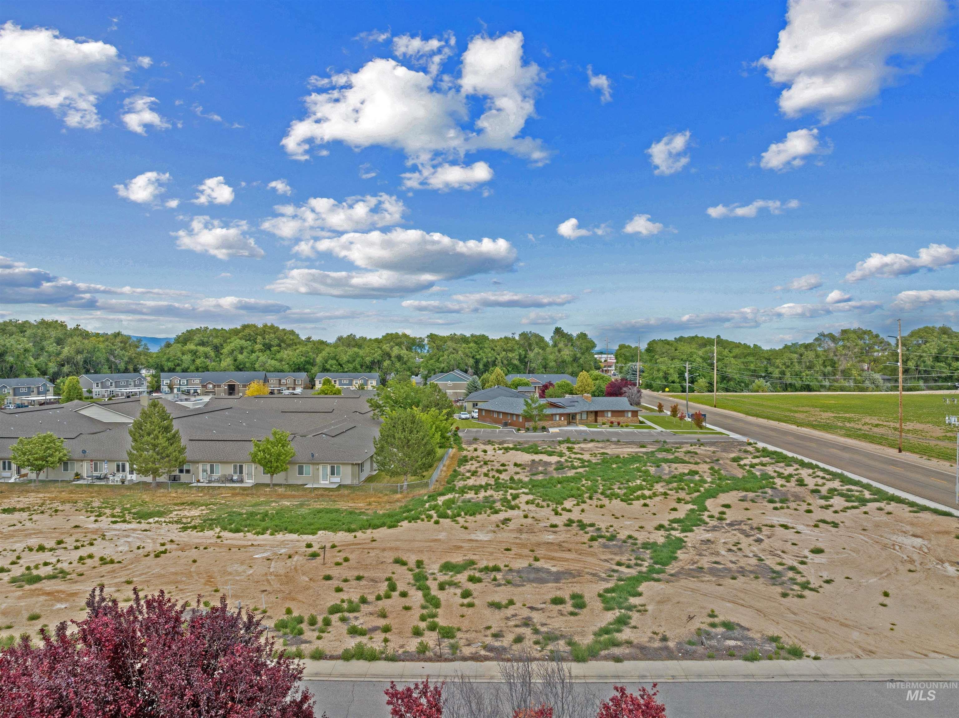 1311 S Edgewater Cir