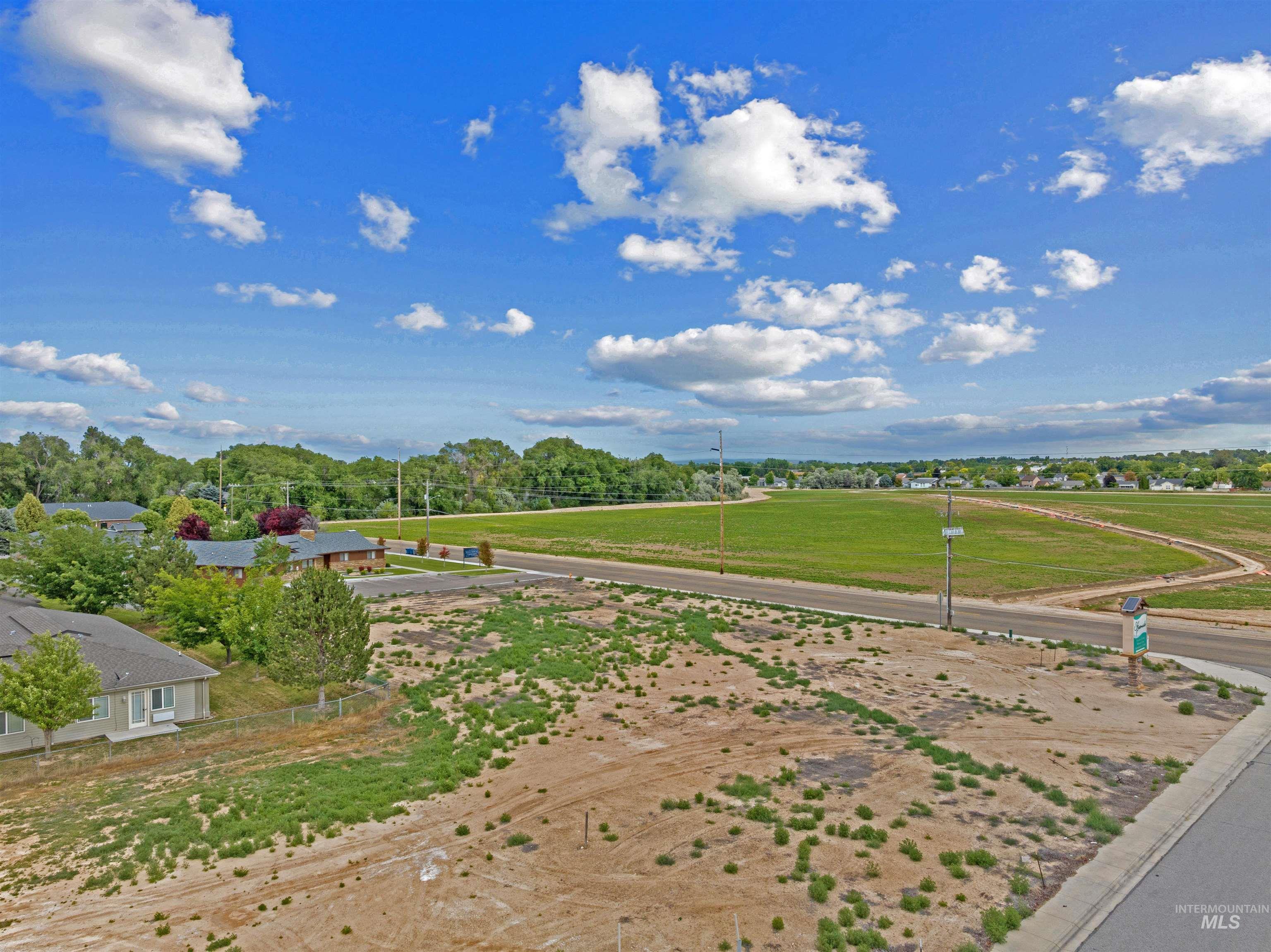 1311 S Edgewater Cir