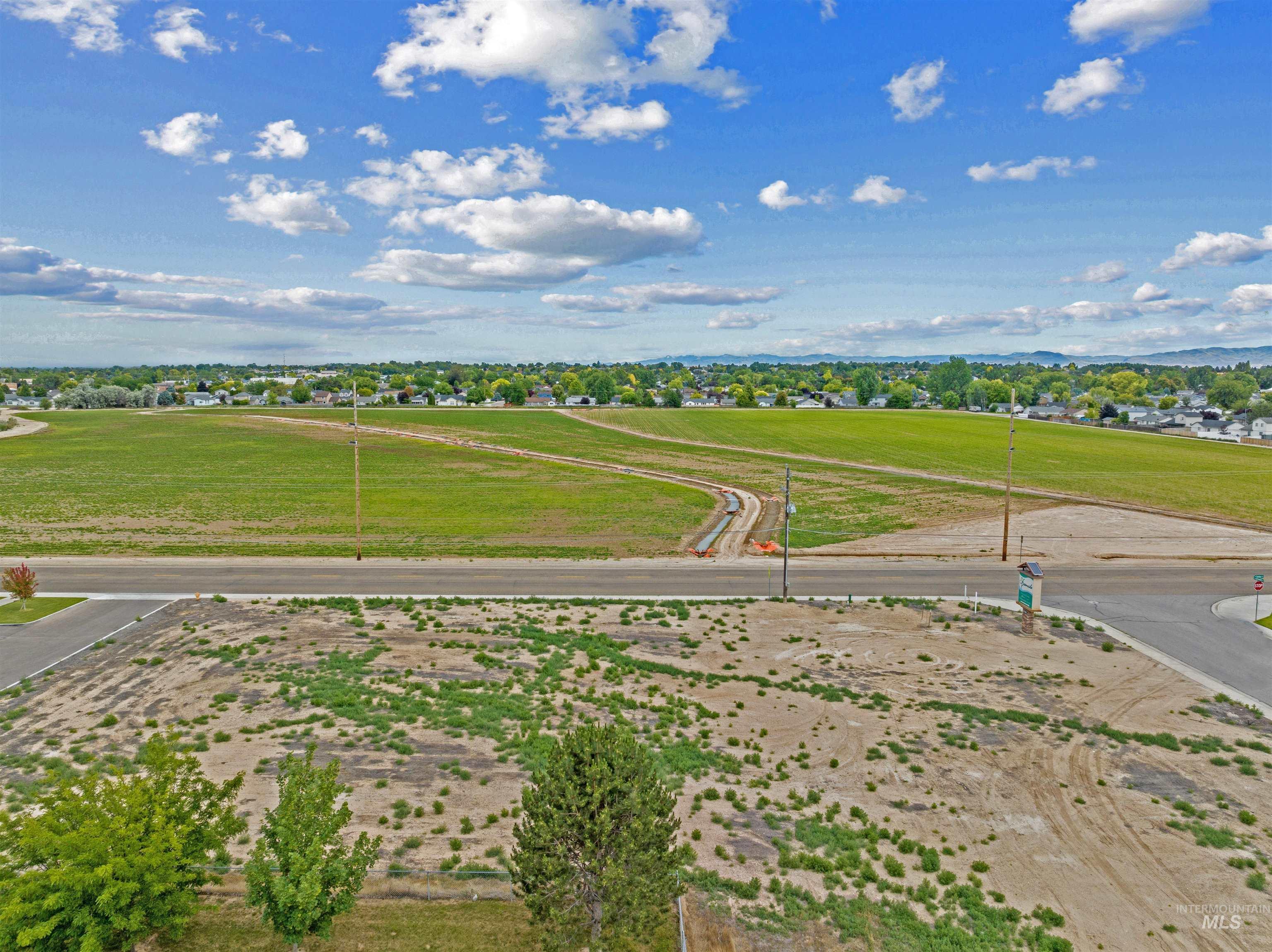 1311 S Edgewater Cir