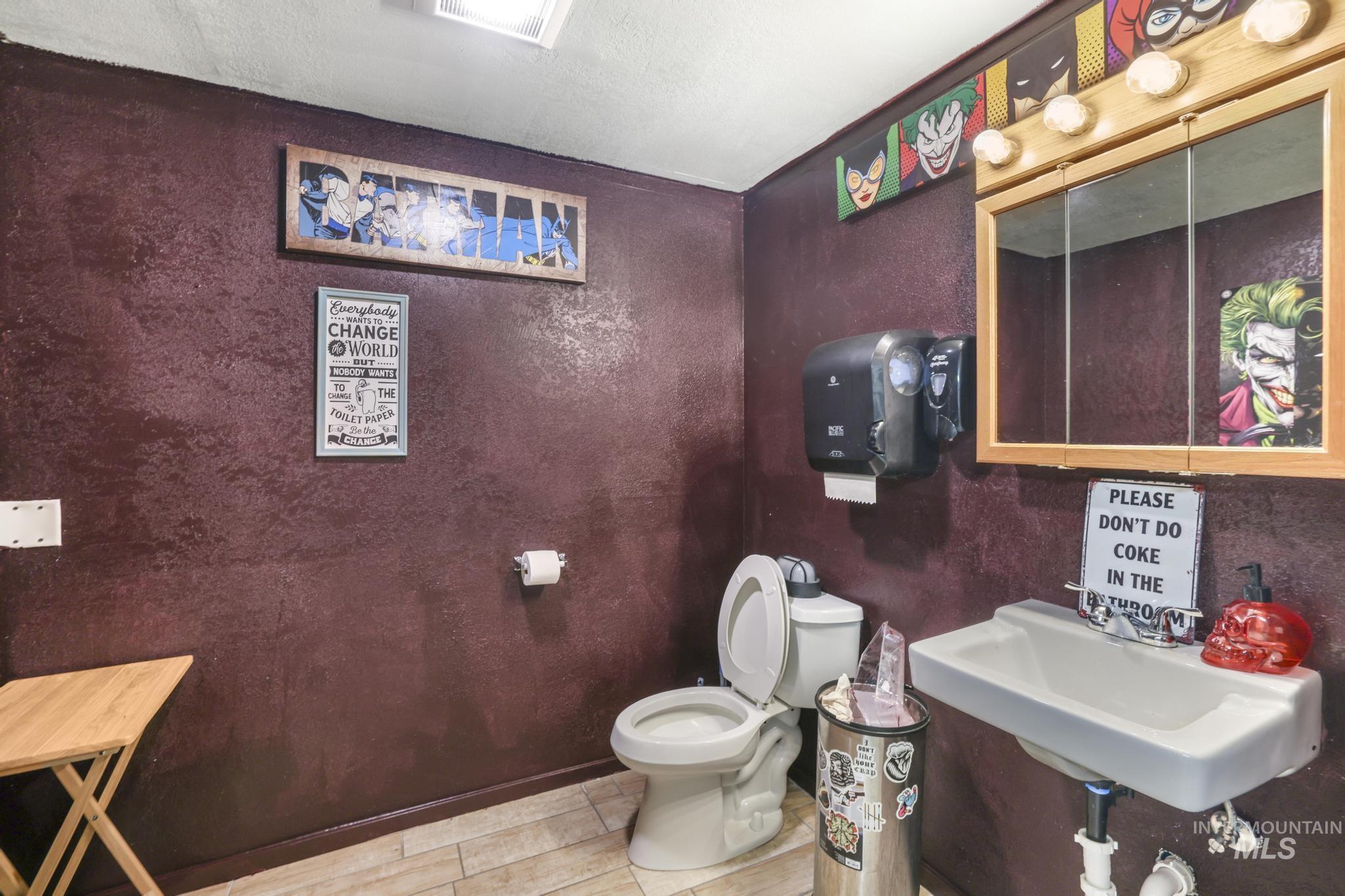 Wendell, Idaho 83355, United States, ,Commercial,Active,219580